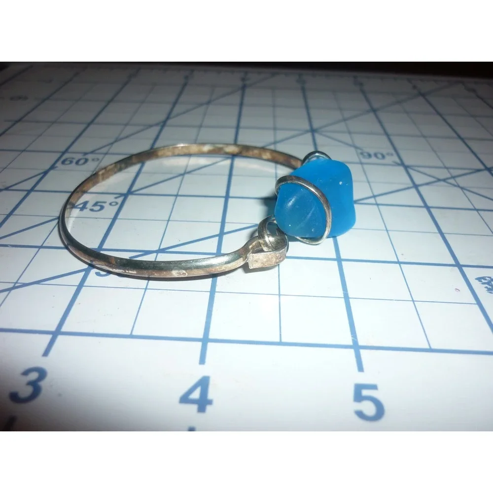 Vtg Sterling Silver Blue Sea Glass Bangle Bracelet Artisan Wire Wrapped Hook Eye